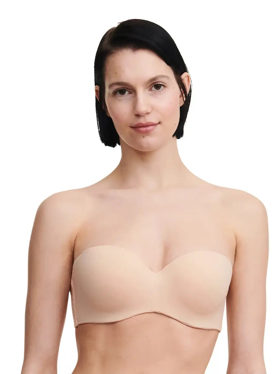 Chantelle Strapless bh Bandeau - Norah - Voorgevormde bh zonder bandjes - Afneembare bandjes Chantelle Strapless bh Bandeau - Norah - Voorgevormde bh zonder bandjes - Afneembare bandjes