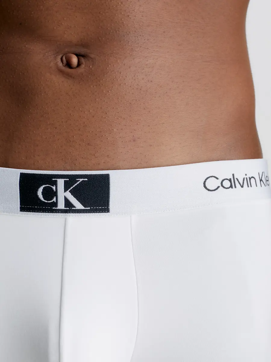 Calvin Klein 3-Pack Low Rise Trunks - Microfiber CK96 - Heren hipster - Laag model heren onderbroek microfiber Calvin Klein 3-Pack Low Rise Trunks - Microfiber CK96 - Heren hipster - Laag model heren onderbroek microfiber
