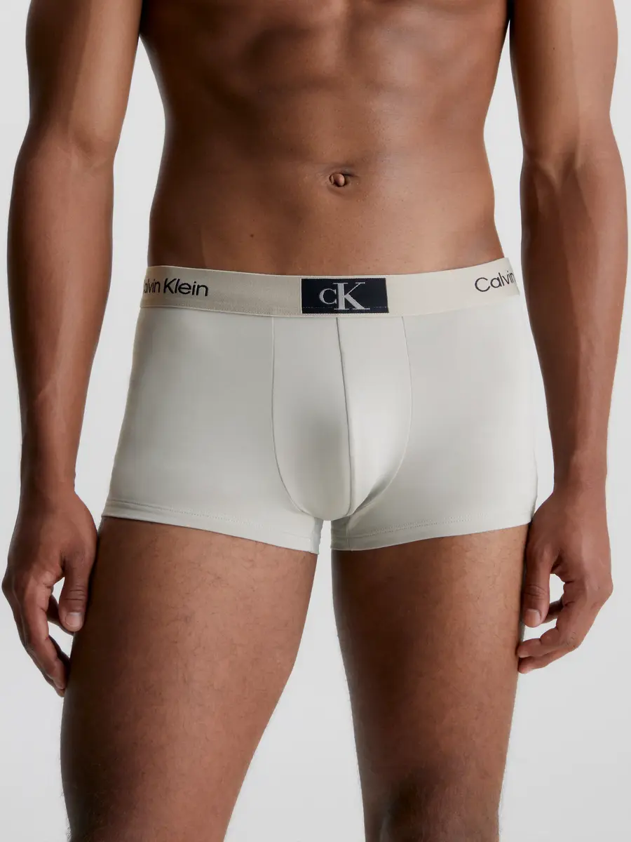 Calvin Klein 3-Pack Low Rise Trunks - Microfiber CK96 - Heren hipster - Laag model heren onderbroek microfiber Calvin Klein 3-Pack Low Rise Trunks - Microfiber CK96 - Heren hipster - Laag model heren onderbroek microfiber