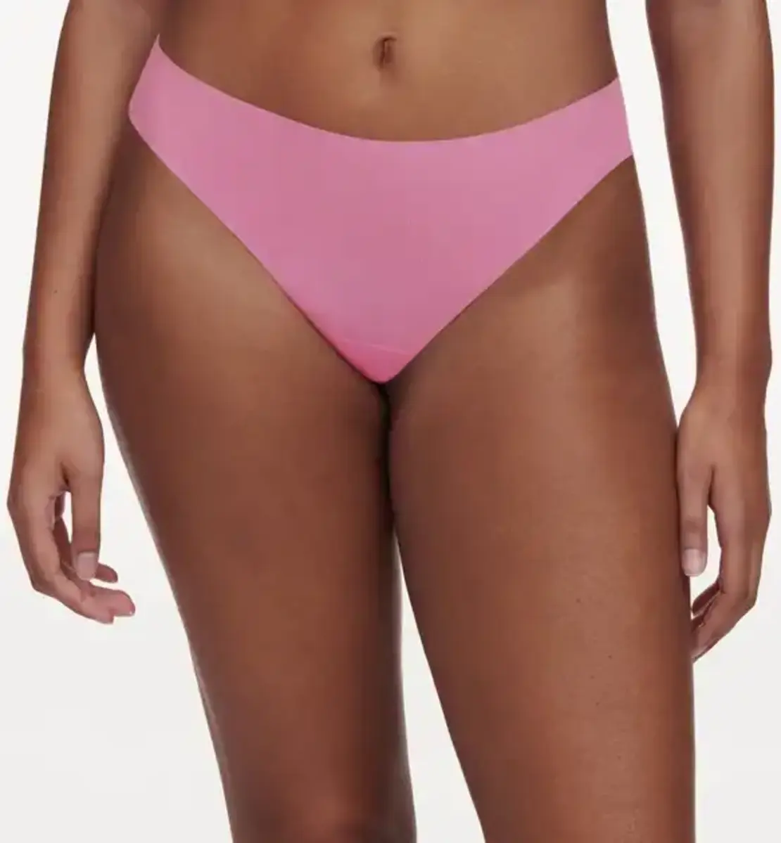Chantelle Pulpies Seamless Tanga string - Invisible - Naadloze dames string die niet doorschijnt Chantelle Pulpies Seamless Tanga string - Invisible - Naadloze dames string die niet doorschijnt