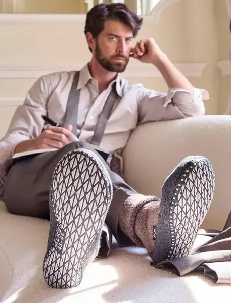 FALKE Cosyshoe pantoffels - Anti slip sokken heren - Wollen anti slip huissokken - Warm winter sokken FALKE Cosyshoe pantoffels - Anti slip sokken heren - Wollen anti slip huissokken - Warm winter sokken