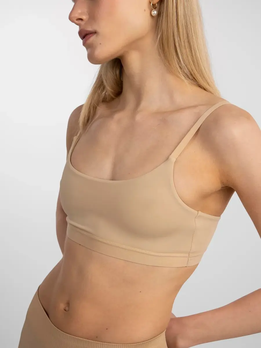 Pieces bralette BH Namee - Niet voorgevormde bh - Naadloos comfort bh topje - Verstelbare bandjes Pieces bralette BH Namee - Niet voorgevormde bh - Naadloos comfort bh topje - Verstelbare bandjes