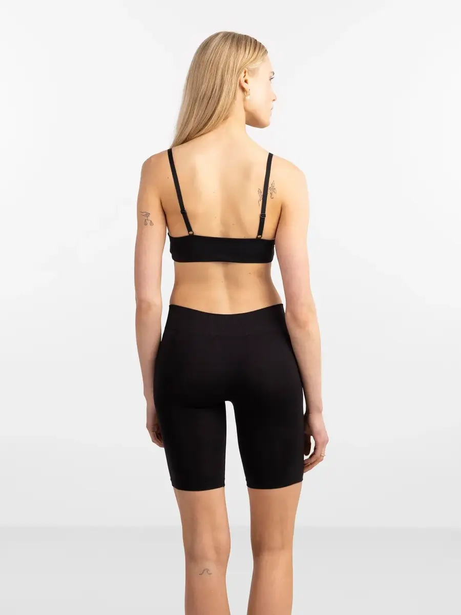 Pieces bralette BH Namee - Niet voorgevormde bh - Naadloos comfort bh topje - Verstelbare bandjes Pieces bralette BH Namee - Niet voorgevormde bh - Naadloos comfort bh topje - Verstelbare bandjes