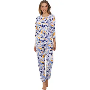 Pastunette dames pyjama lange mouwen - Graphic Leaves - Modal - 3/4e mouw zomer pyjama Pastunette dames pyjama lange mouwen - Graphic Leaves - Modal - 3/4e mouw zomer pyjama
