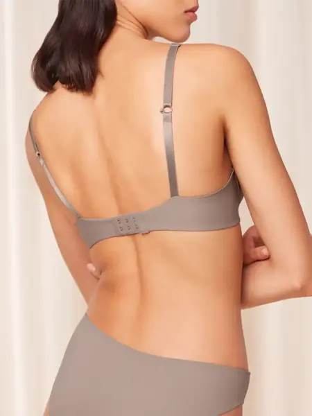 Triumph BH Pure Micro WHP - Racerback bh - Balconette en T-shirt Bh - Naadloze cups Triumph BH Pure Micro WHP - Racerback bh - Balconette en T-shirt Bh - Naadloze cups