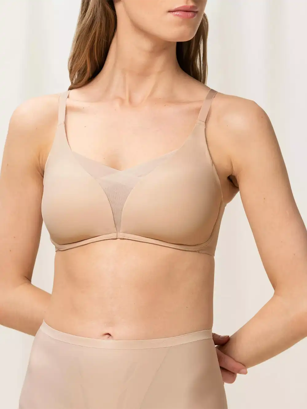 Triumph Shape Smart Bh - Corrigerende bh zonder beugel - Corrigerende bh band - Shapewear bra