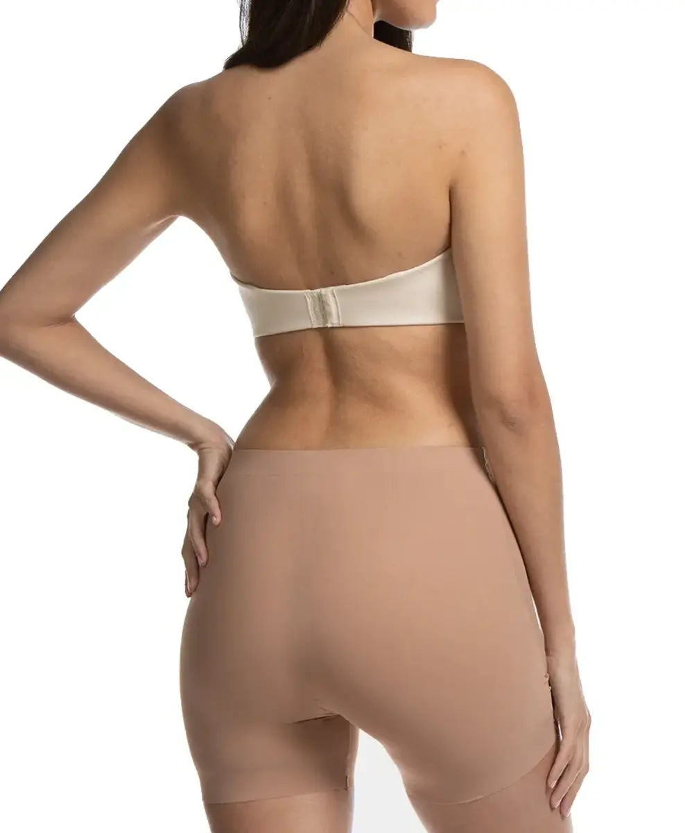 Magic corrigerende naadloze short - Invisible - Shapewear boxershort - Schijnt niet door Magic corrigerende naadloze short - Invisible - Shapewear boxershort - Schijnt niet door