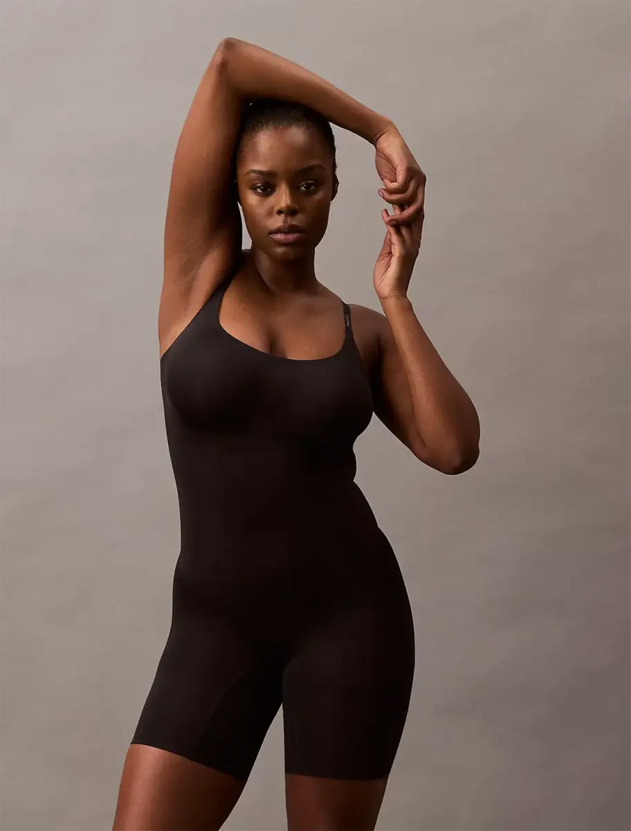 Calvin Klein corrigerend body met pijpjes - Mid thigh shapewear bodysuit Calvin Klein corrigerend body met pijpjes - Mid thigh shapewear bodysuit