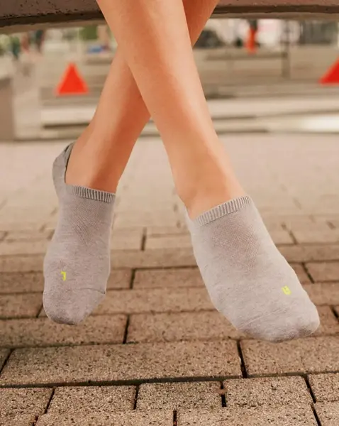 FALKE unisex Footies die niet afzakken - Cool Kick sokken - Antislip kousenvoetjes - Sokken voor in loafers FALKE unisex Footies die niet afzakken - Cool Kick sokken - Antislip kousenvoetjes - Sokken voor in loafers