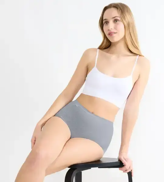 Sloggi 4-pack dames Basic Maxi slips - Pink combi Sloggi 4-pack dames Basic Maxi slips - Pink combi