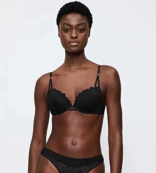 Triumph BH - That Night In Vegas - Kanten push up bh