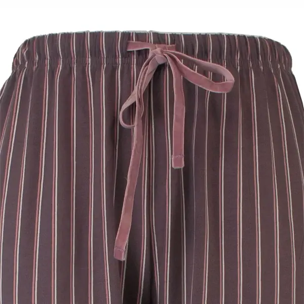 Medaillion katoenen dames pyjama lange mouw - Ton sur ton Medaillion katoenen dames pyjama lange mouw - Ton sur ton