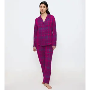 Triumph dames pyjama Katoen - Boyfriend Fit - Doorknoop katoene pyjama met lange mouwen Triumph dames pyjama Katoen - Boyfriend Fit - Doorknoop katoene pyjama met lange mouwen