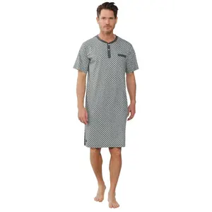 Pastunette Katoenen Heren Nachthemd korte mouw - Groen met print Pastunette Katoenen Heren Nachthemd korte mouw - Groen met print