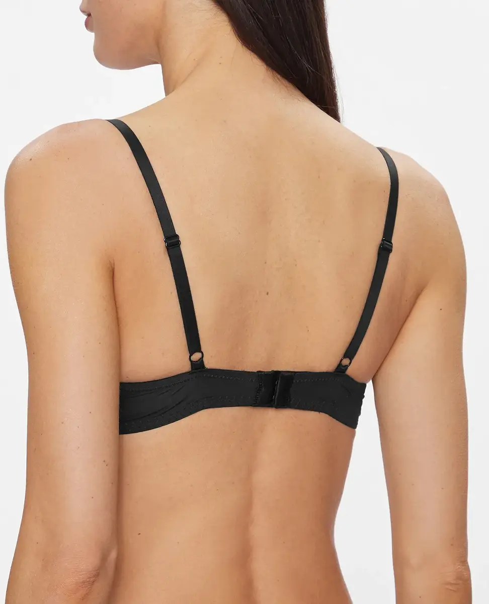 Dorina Push up / Plunge BH met beugel - Rosa - Kanten bh band - 3/4 cup - Decollete Bh Dorina Push up / Plunge BH met beugel - Rosa - Kanten bh band - 3/4 cup - Decollete Bh