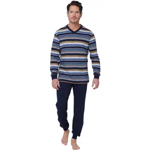 Pastunette Heren katoenen pyjama met lange mouwen - Navy Nights Pastunette Heren katoenen pyjama met lange mouwen - Navy Nights