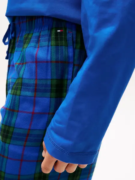 Tommy Hilfiger heren Pyjama + Slippers - Giftset - Cadeau Nachtkleding Tommy Hilfiger heren Pyjama + Slippers - Giftset - Cadeau Nachtkleding