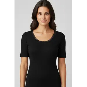 Ten Cate dames thermo shirt korte mouw - Kant - Warm thermo ondergoed dames - Diepe hals Ten Cate dames thermo shirt korte mouw - Kant - Warm thermo ondergoed dames - Diepe hals