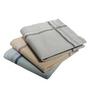 Swan 12 stuks Heren zakdoeken brede zoom Swan 12 stuks Heren zakdoeken brede zoom