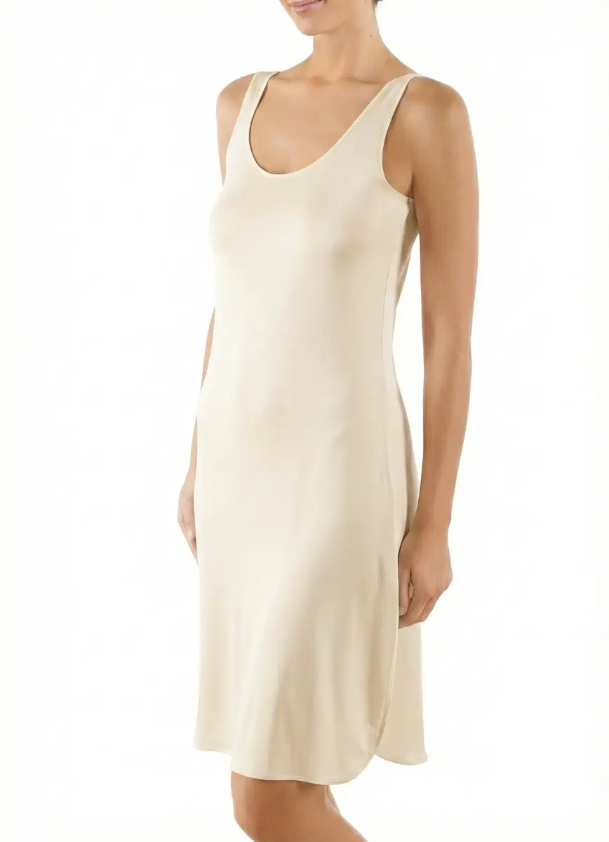 Nina von C onderjurk lang 100CM - Neglige - Anti statisch - Zwart, wit, champagne, beige