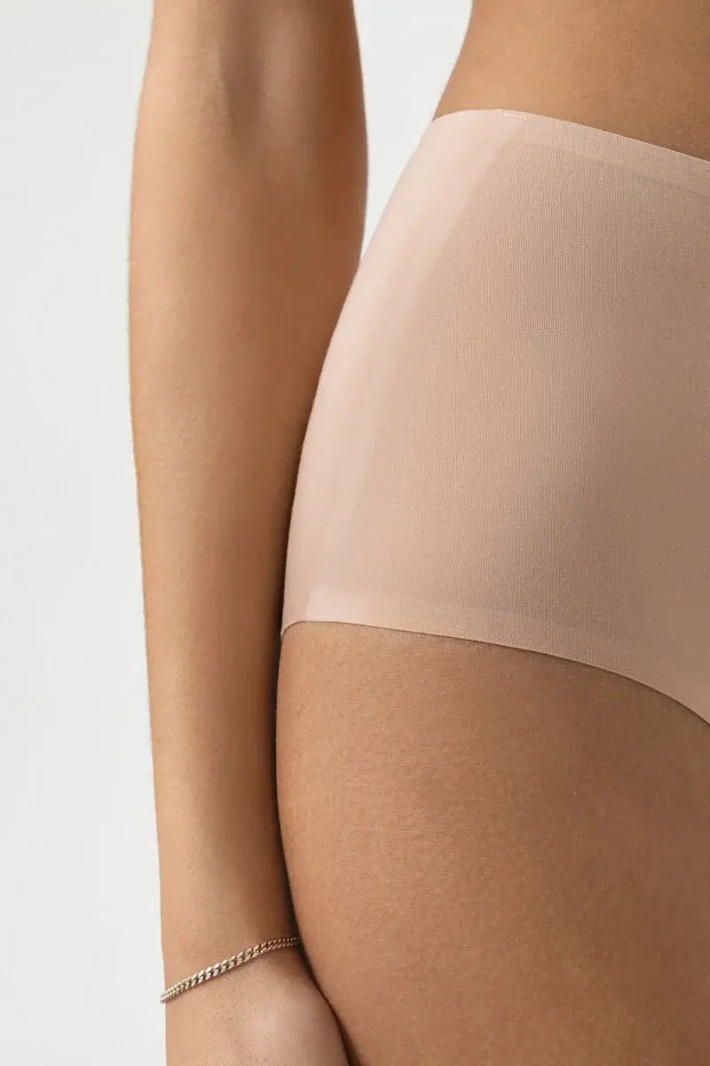 Mey naadloze dames taille slip - Invisible - Simply better Mey naadloze dames taille slip - Invisible - Simply better