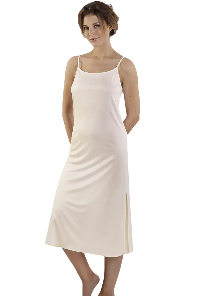 Nina von C onderjurk extra lang 120CM - Viscose Antistatische neglige Nina von C onderjurk extra lang 120CM - Viscose Antistatische neglige