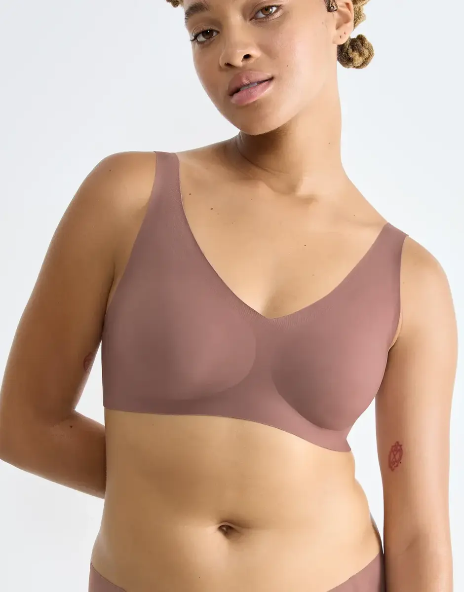 Sloggi Zero Feel Bralette padded 2.0 - naadloze Bh - Comfortabele Bh top zonder beugel of sluiting - Schijnt niet door Sloggi Zero Feel Bralette padded 2.0 - naadloze Bh - Comfortabele Bh top zonder beugel of sluiting - Schijnt niet door