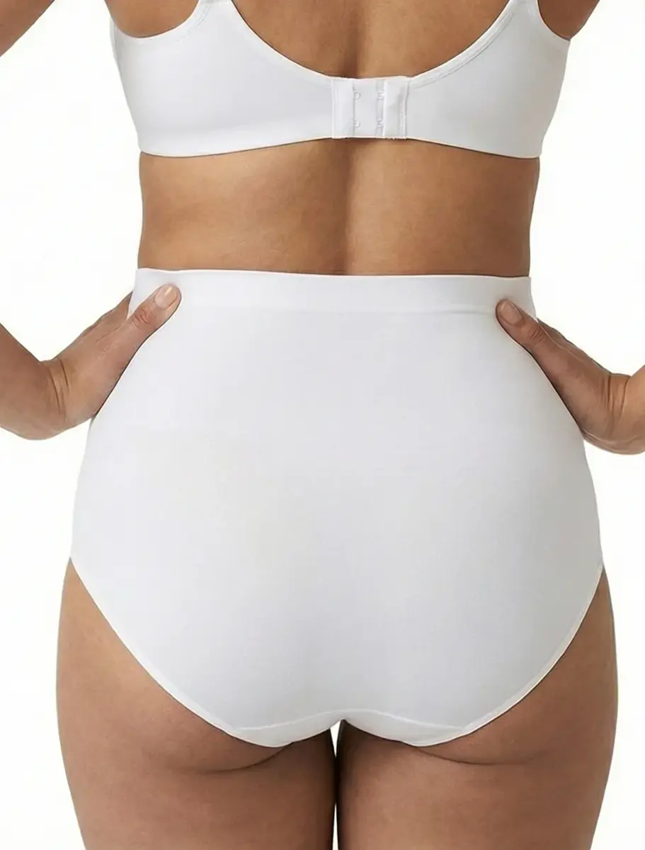 Perini dames Maxi slip elastische katoen - Naadloze dames onderbroek - Schijnt niet door Perini dames Maxi slip elastische katoen - Naadloze dames onderbroek - Schijnt niet door