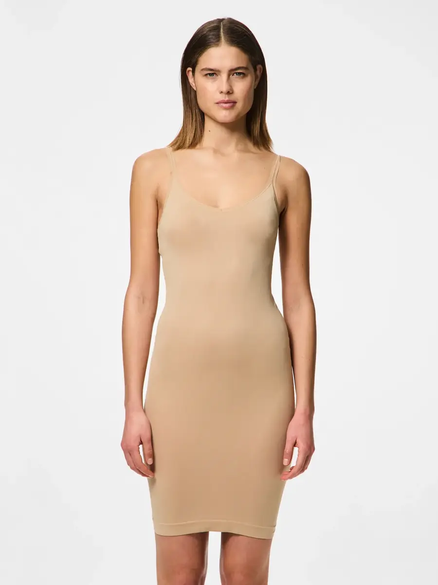 Pieces naadloze onderjurk - Ballroom - Gladde onderjurk - Wit - Huidskleur - Zwart