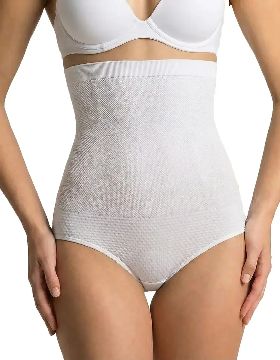 Fine Woman Push up corrigerende slip - Billenbroekje Fine Woman Push up corrigerende slip - Billenbroekje