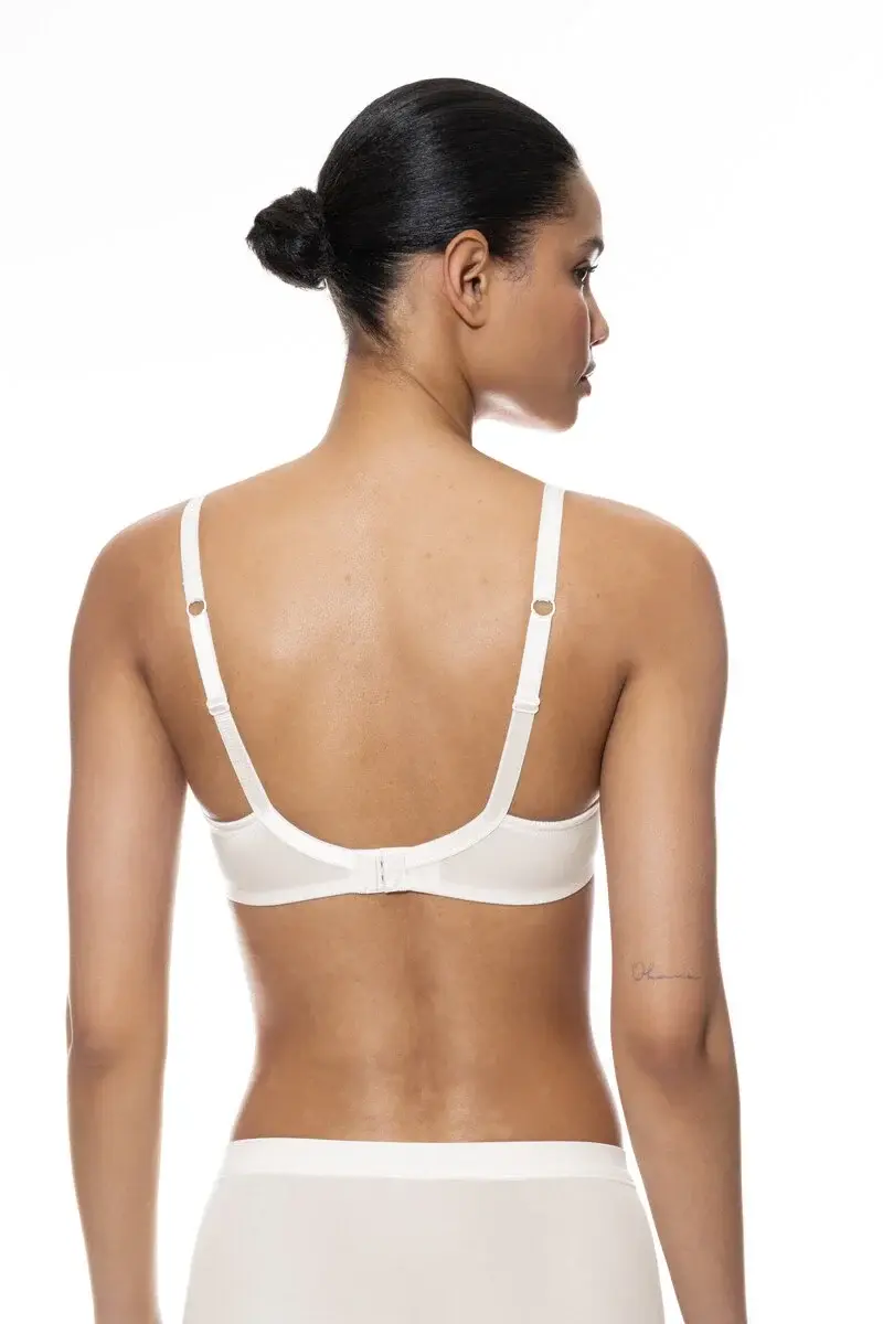 Mey Spacer BH - Met beugel - Joan - 3 delige cup voor een goede ondersteuning - Naadloze cups - T-shirt bh