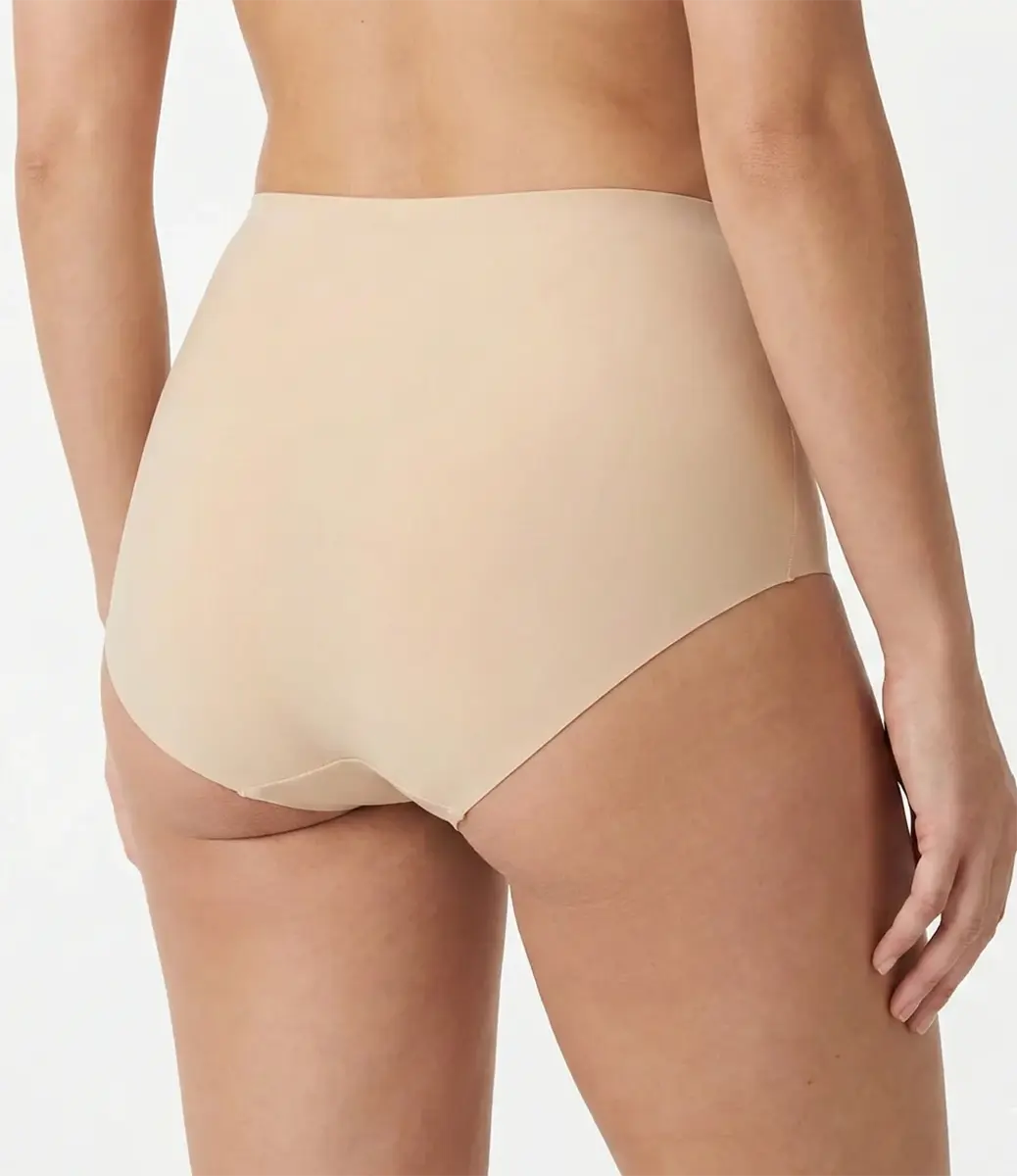 Beeren dames maxi slip Elegance - Naadloos invisible slip Beeren dames maxi slip Elegance - Naadloos invisible slip