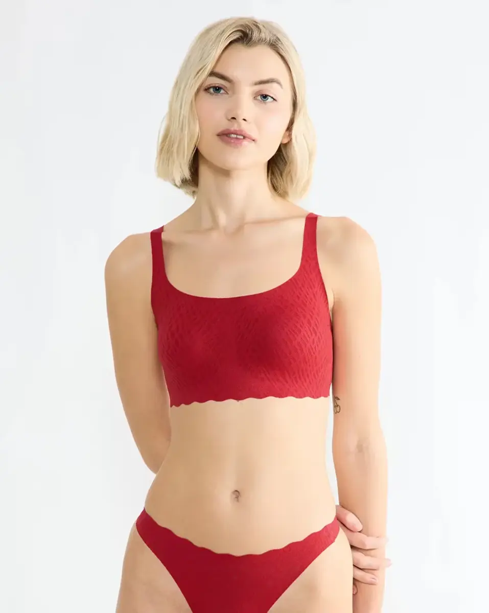 Sloggi Zero Feel Kanten Top gevuld - Bliss  - Bh Top met smalle bandjes - Uitneembare vulling