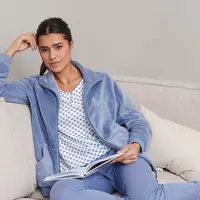 Wat is een warm huispak? Welk materiaal is fijn en warm?