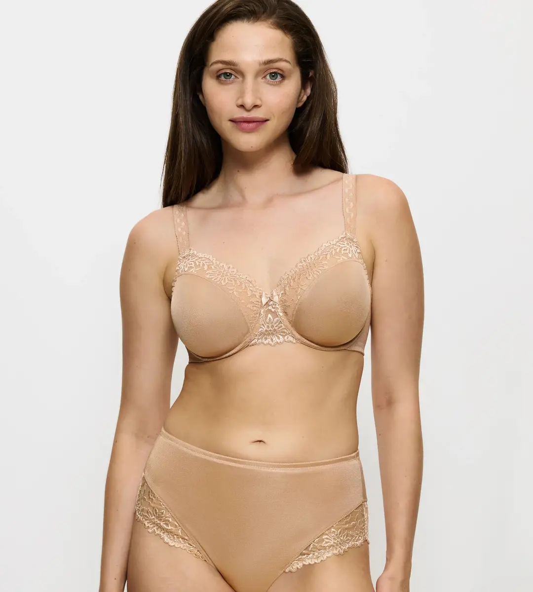 TRIUMPH BH Ladyform Soft W X - Minimizer Bh - Bh voor kleinere borsten - Zwart - Stevige bh
