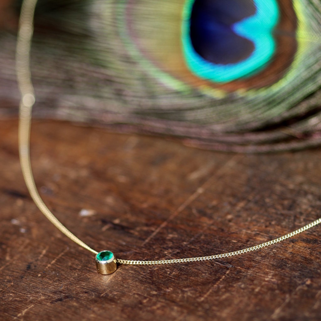 DAISY Gold Elphaba Emerald Necklace