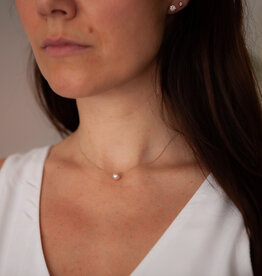 GATSBY Gold Floating Pearl Necklace