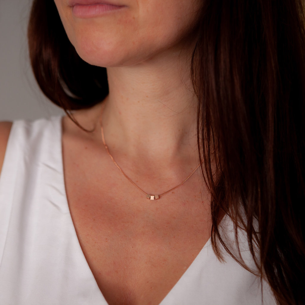 NOVA Rose Gold Cube Necklace Joulberry