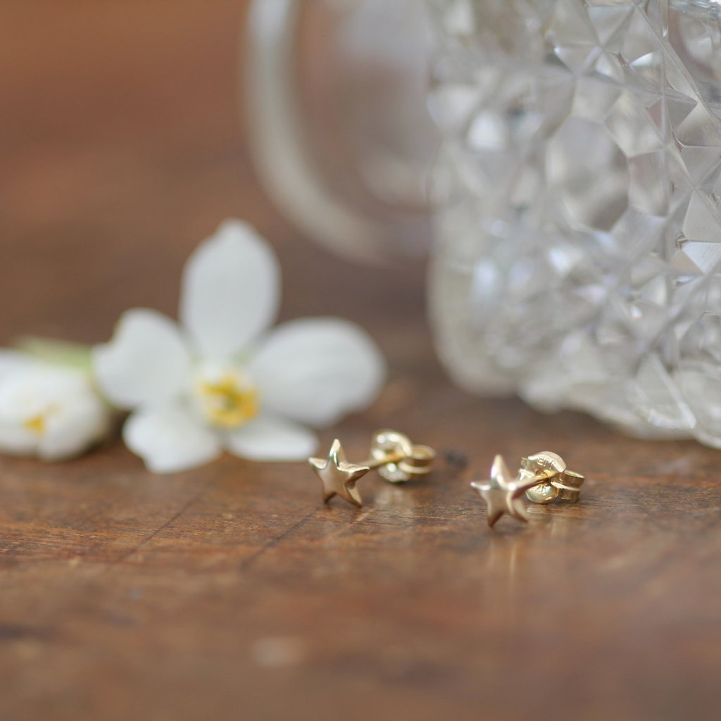 DARCY Gold Star Earrings