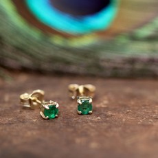 OCEANIA Emerald Gold Solitaire Stud Earrings