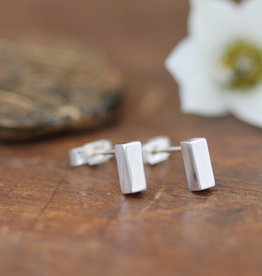 KENSINGTON Silver Bolt Earrings