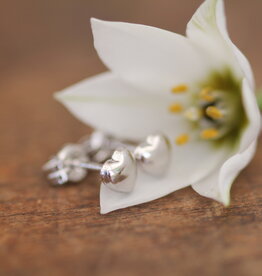 DARCY White Gold Petite Heart Earrings