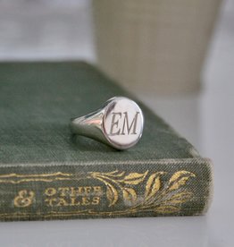 METRO Silver Oval Initials Signet Ring