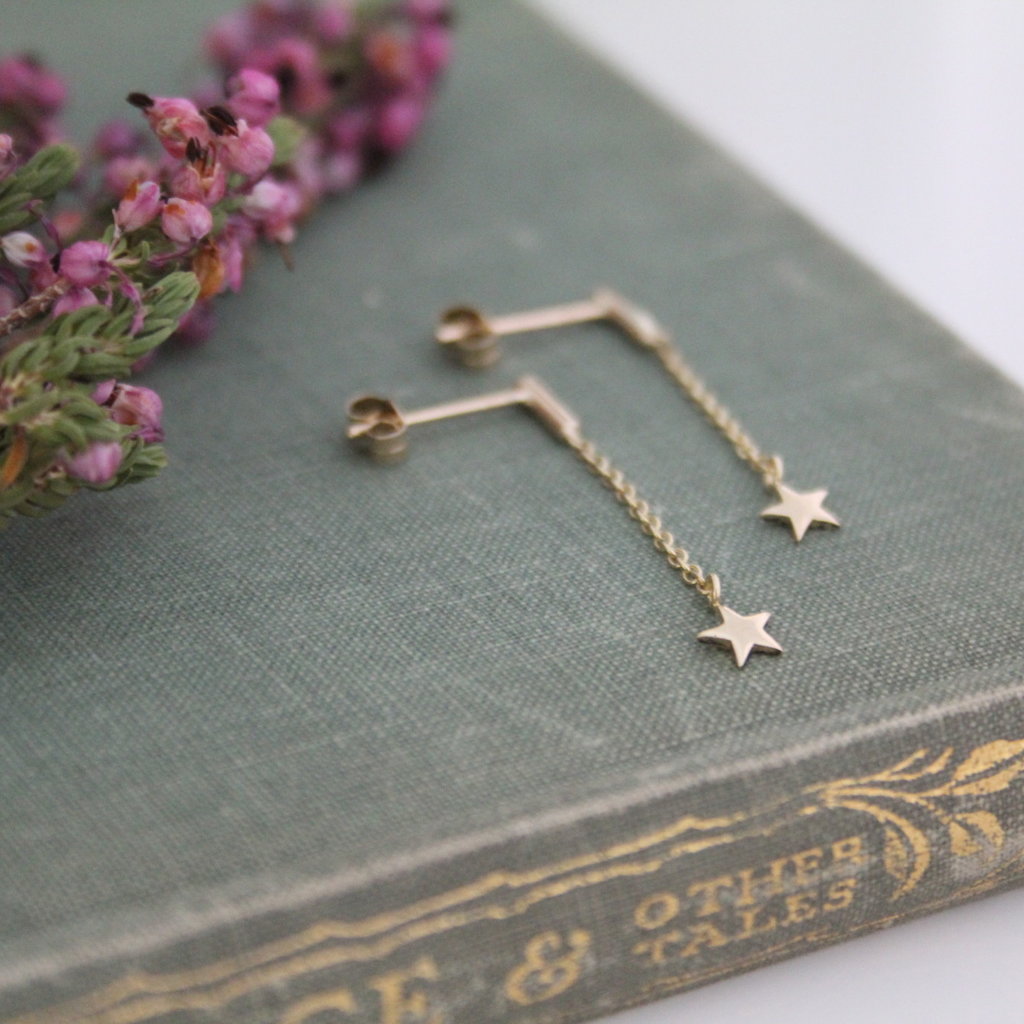 DARCY Gold Star Chain Dangly Earrings