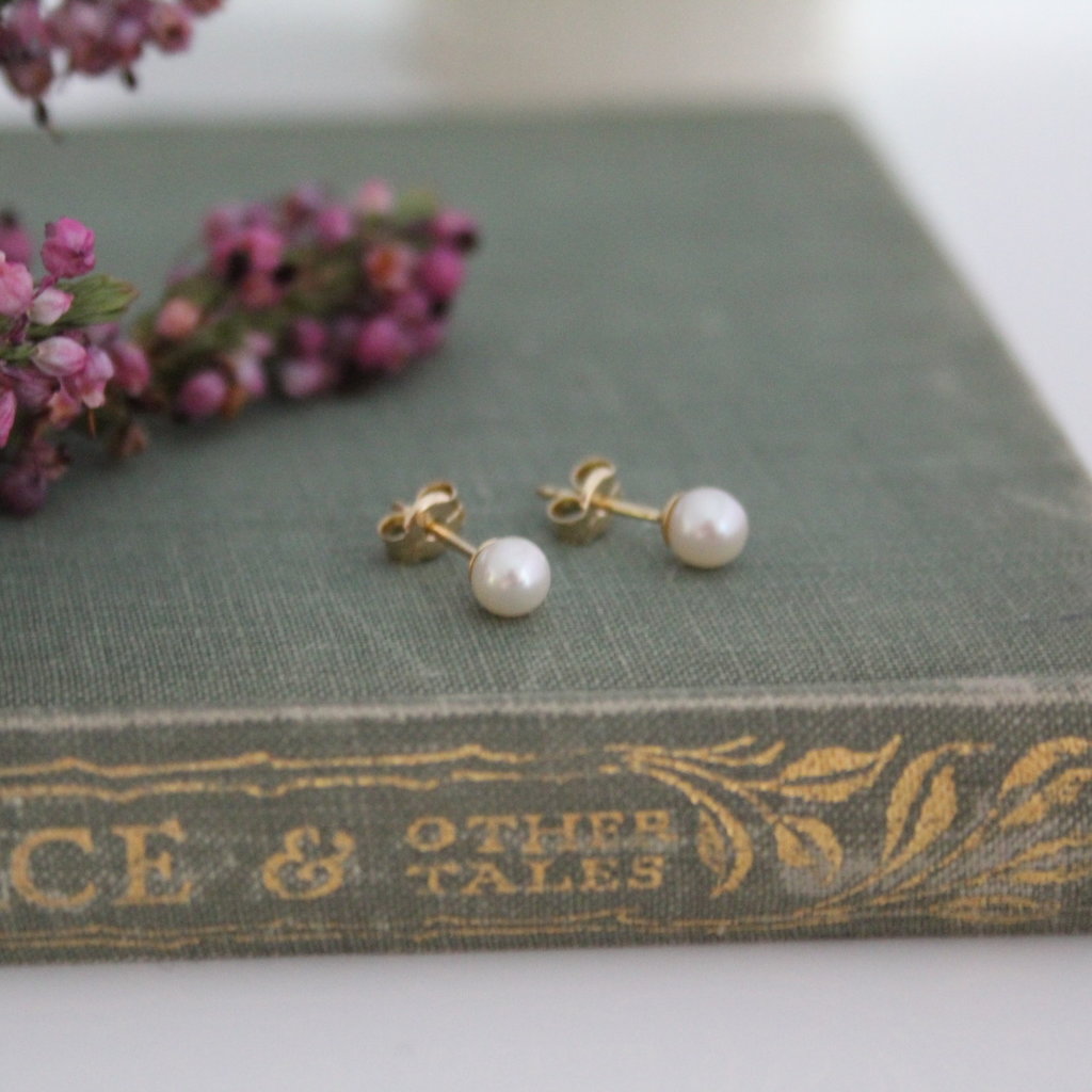 GATSBY Gold 4mm White Freshwater Pearl Earrings