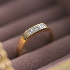 KENSINGTON Gold Diamond Letizia Ring