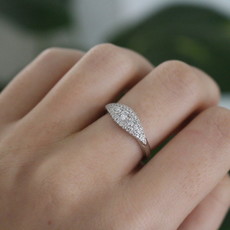 GATSBY White Gold Beatrice Diamond Ring