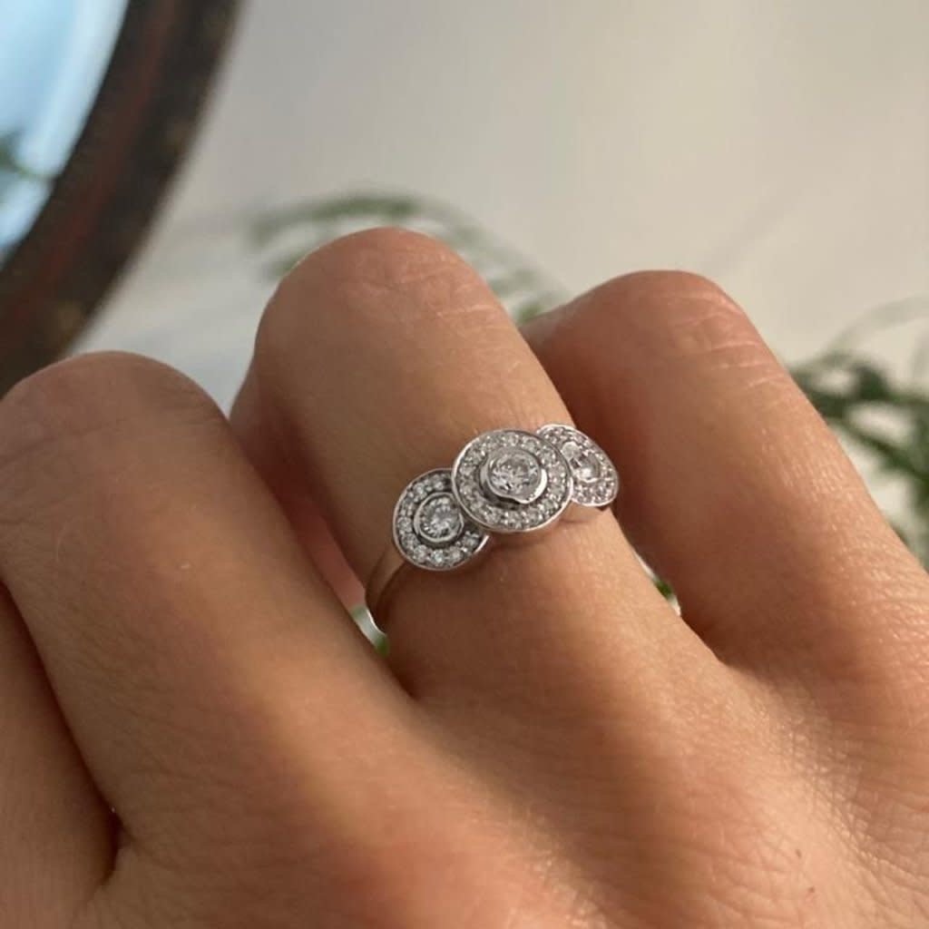 GATSBY White Gold Flora Diamond Ring 0.38ct