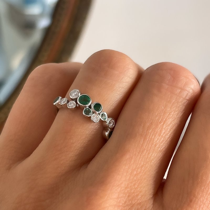 OCEANIA White Gold Emerald & Diamond Moet Ring 0.70ct