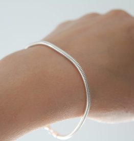 LILA Silver Magnolia Snake Chain Bracelet